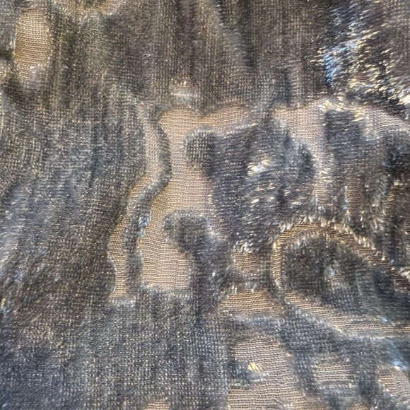 One of a kind dainty silk blend floral velvet blouse size Large - Picture 7 of 9